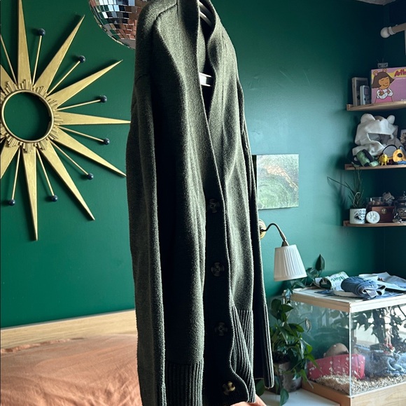 GAP Olive Green Knit Cardigan - Picture 5 of 8